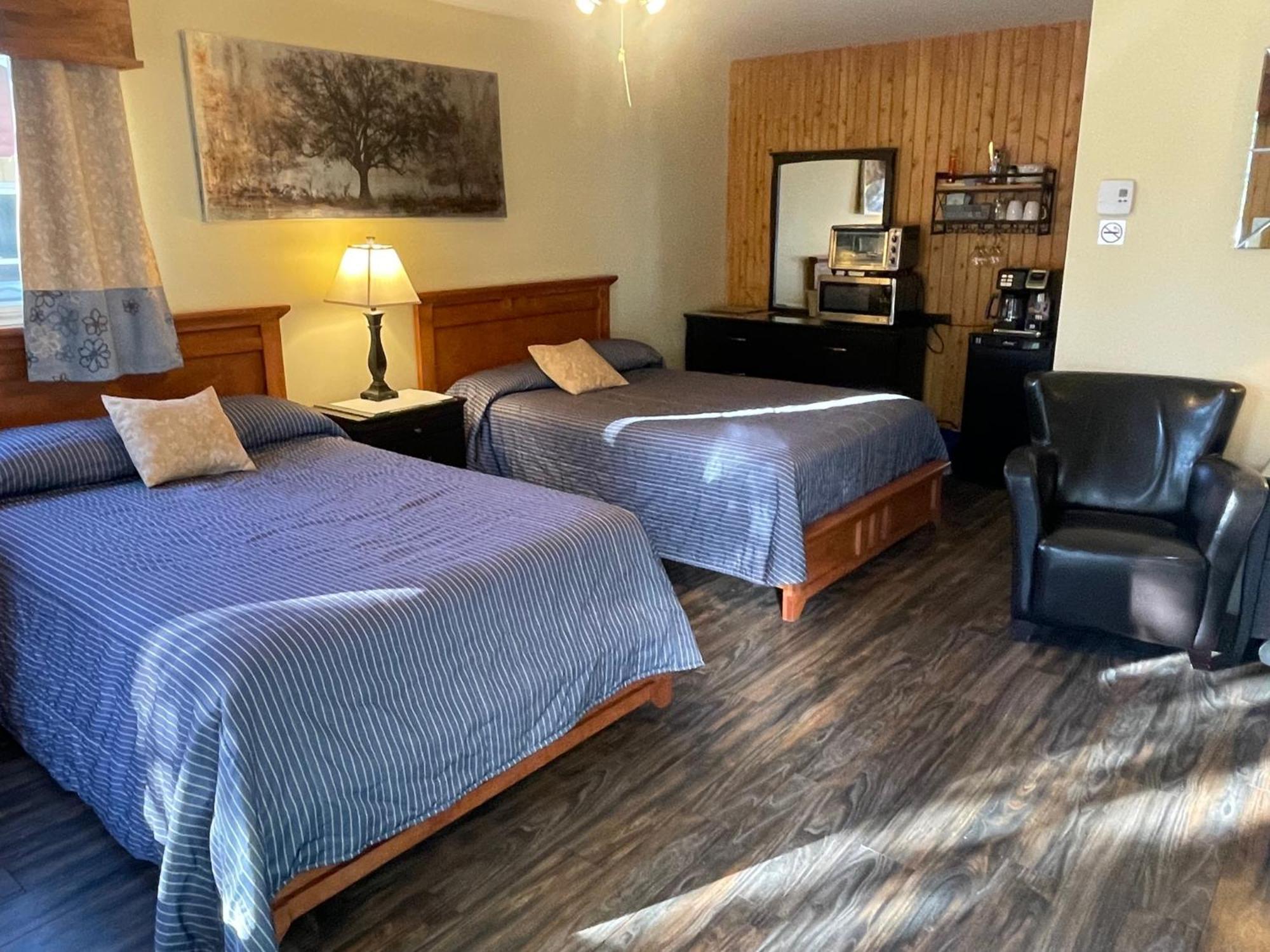 Auberge Et Chalets Sur Le Lac Lac-Mégantic Buitenkant foto